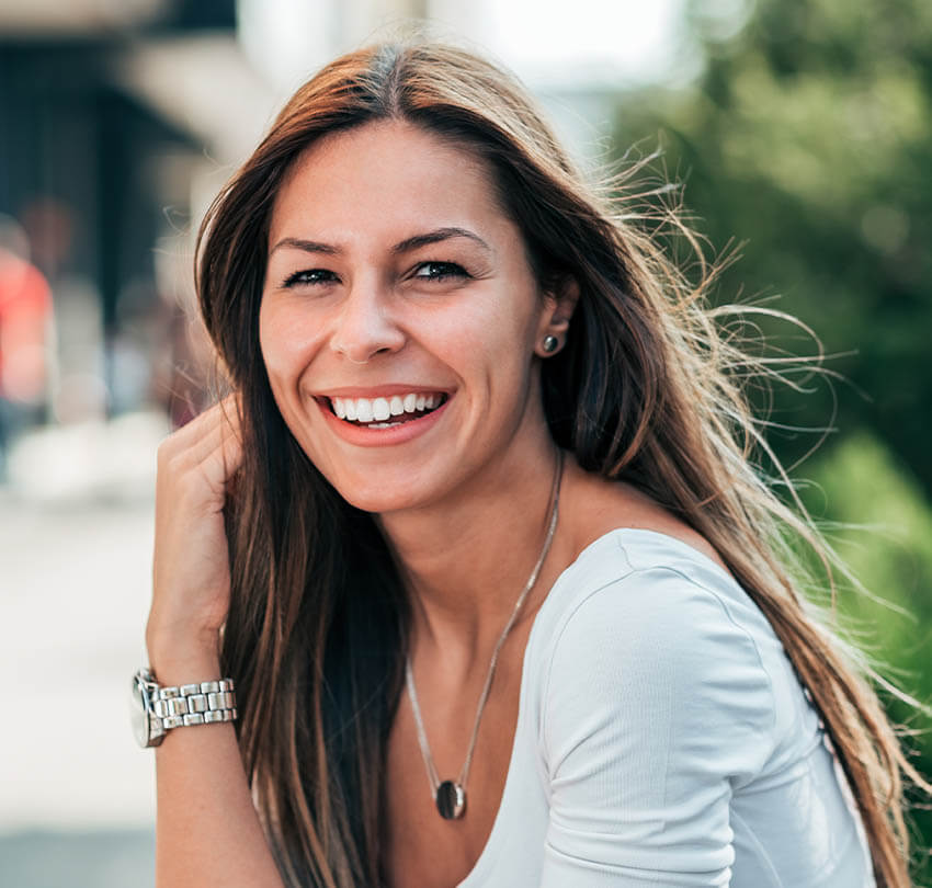 Enjoy a Bright Smile With Dental Cleanings & Exams in Carlstadt