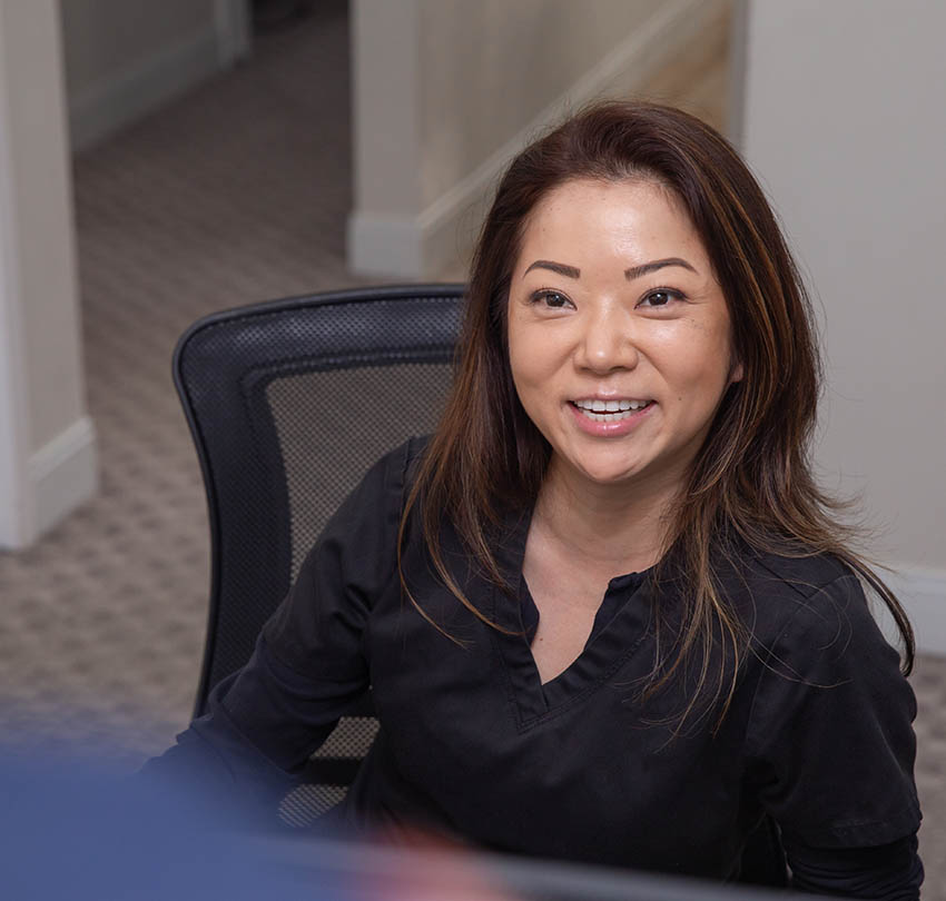 Look & Feel More Attractive With a Smile Makeover in Carlstadt